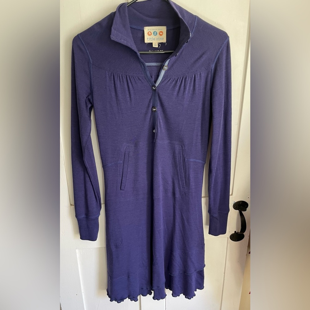 Title nine women’s small wool athletic dress
